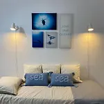 Goldbeach House *